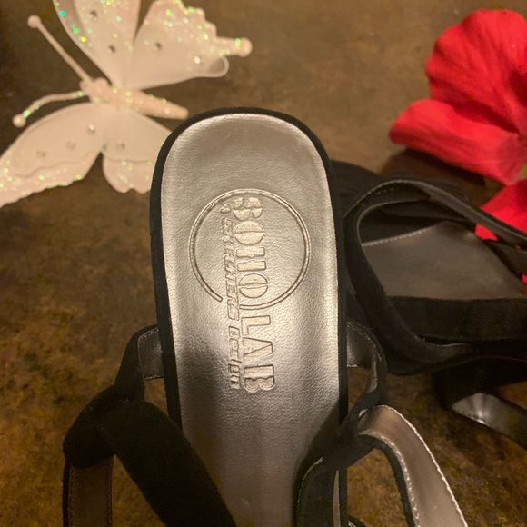 🌈 Soho Labs Heels - Picture 4 of 6